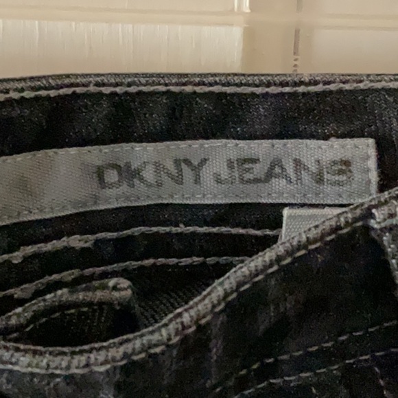 Stylish Black Denim Jeans DKNY PLUS SIZE 20 - Picture 2 of 10